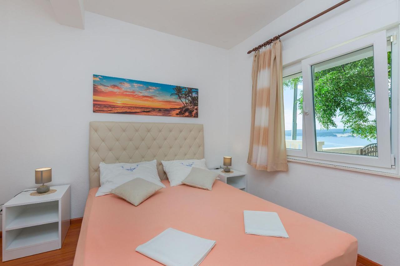 Apartments Zdenka Omiš Екстериор снимка